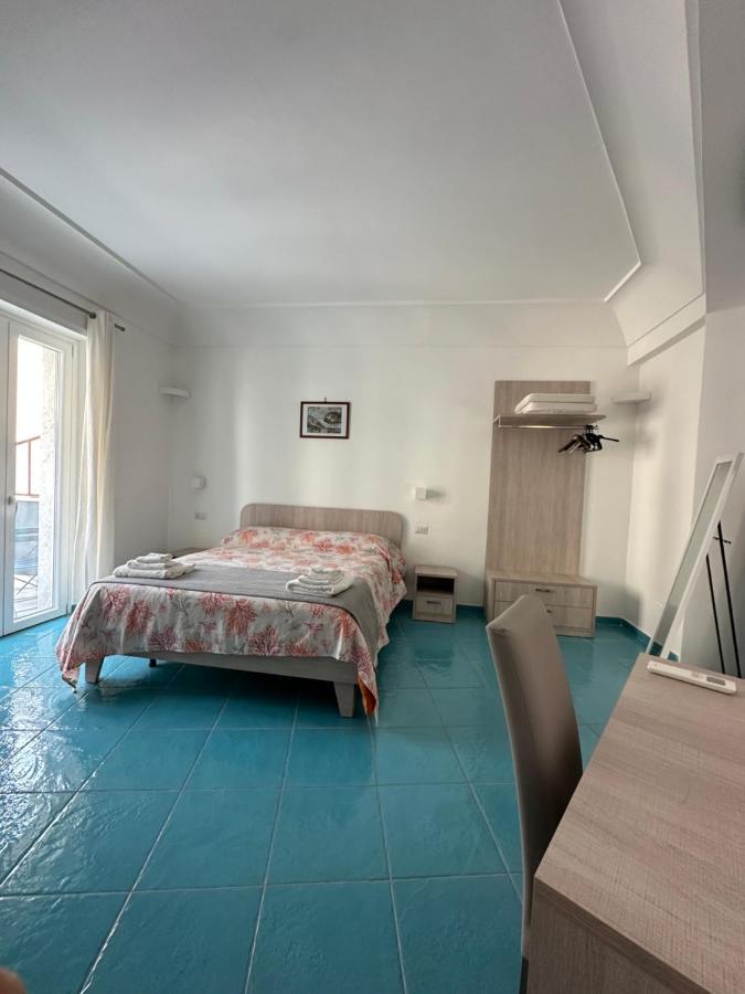 De Riso Apartments Luxury Amalfi Coast Minori Exteriör bild